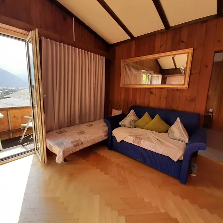 Cozy By Interlaken. Parking 公寓